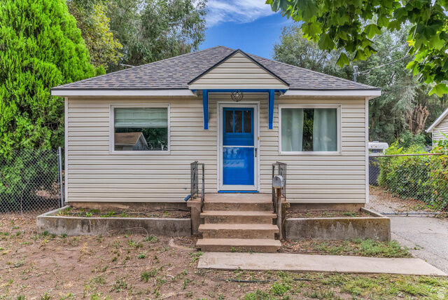 Property Photo: 987 E 16th St S UT 84404