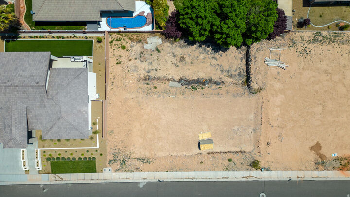 Property Photo:  1031 S 1740 E 3  UT 84790 