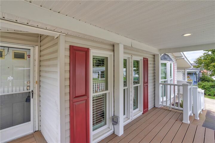 Property Photo: 253 Rock Lake Dr PA 16063