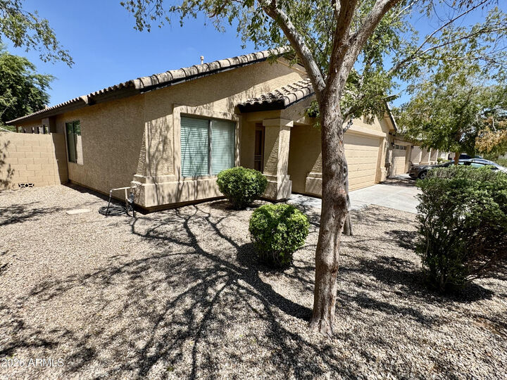Property Photo: 4728 W Harwell Road AZ 85339