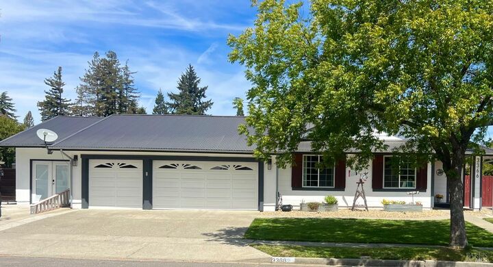 Property Photo: 3366 Linda Mesa Way CA 94558