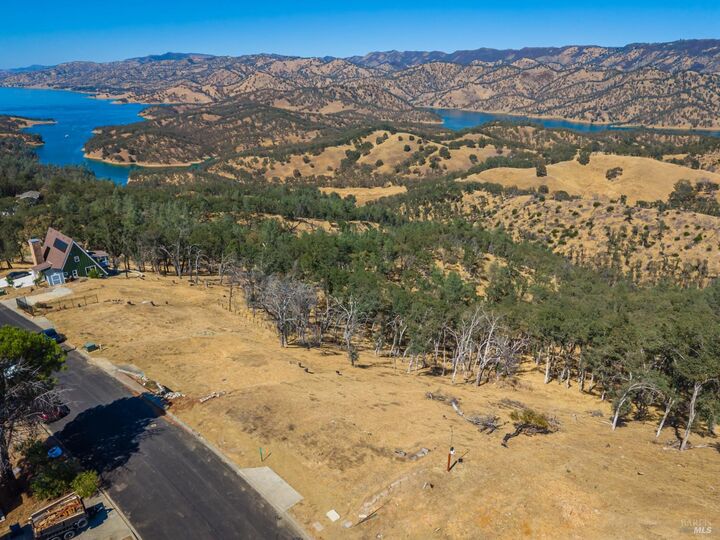 Property Photo: 1044 Eastridge Drive CA 94558