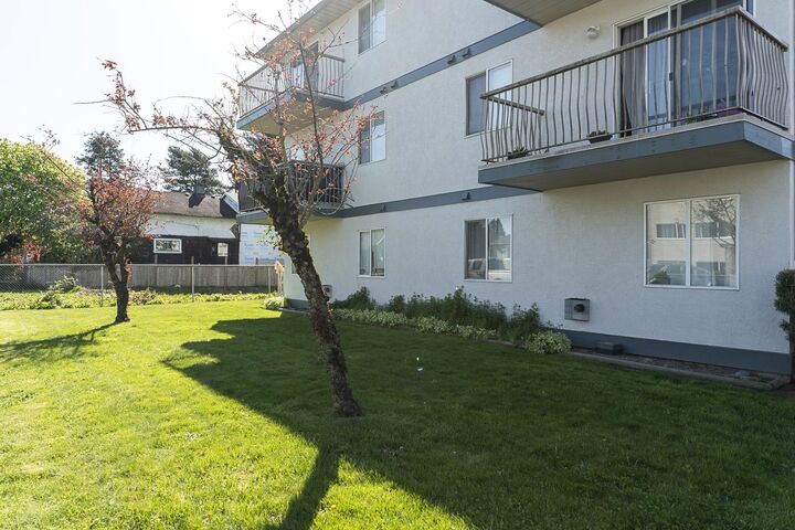 Property Photo: 46160 Princess Avenue 17 BC V2P 2A7