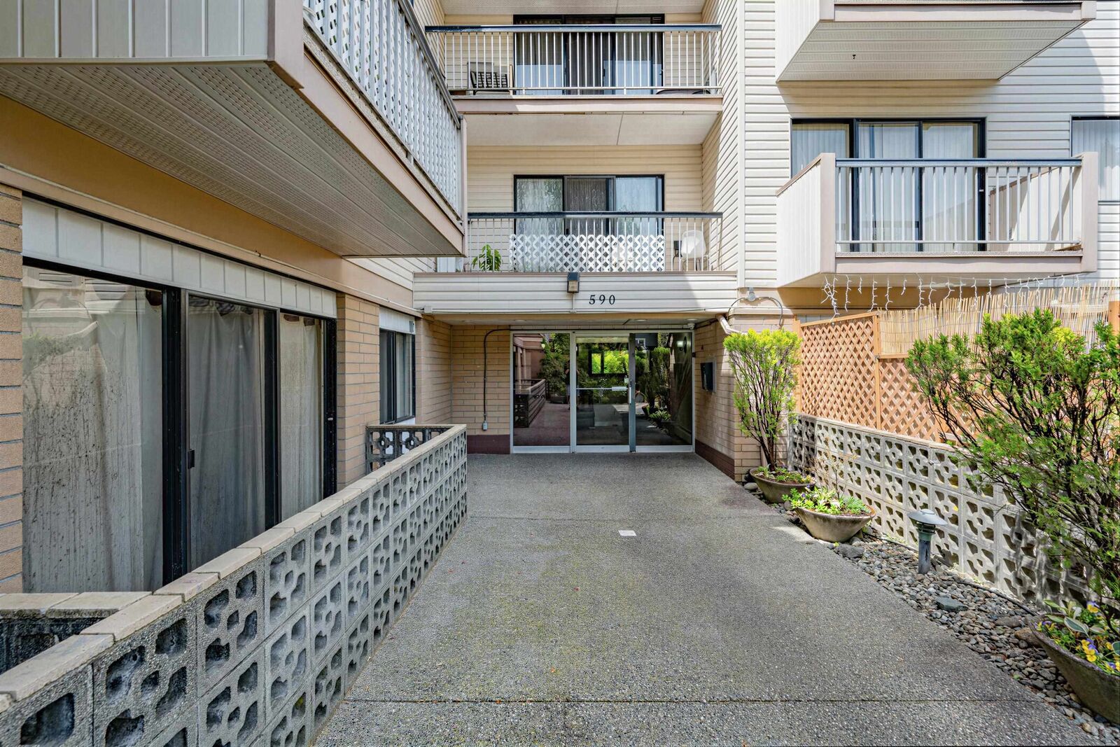 Property Photo:  590 Whiting Way 201  BC V3J 3R9 