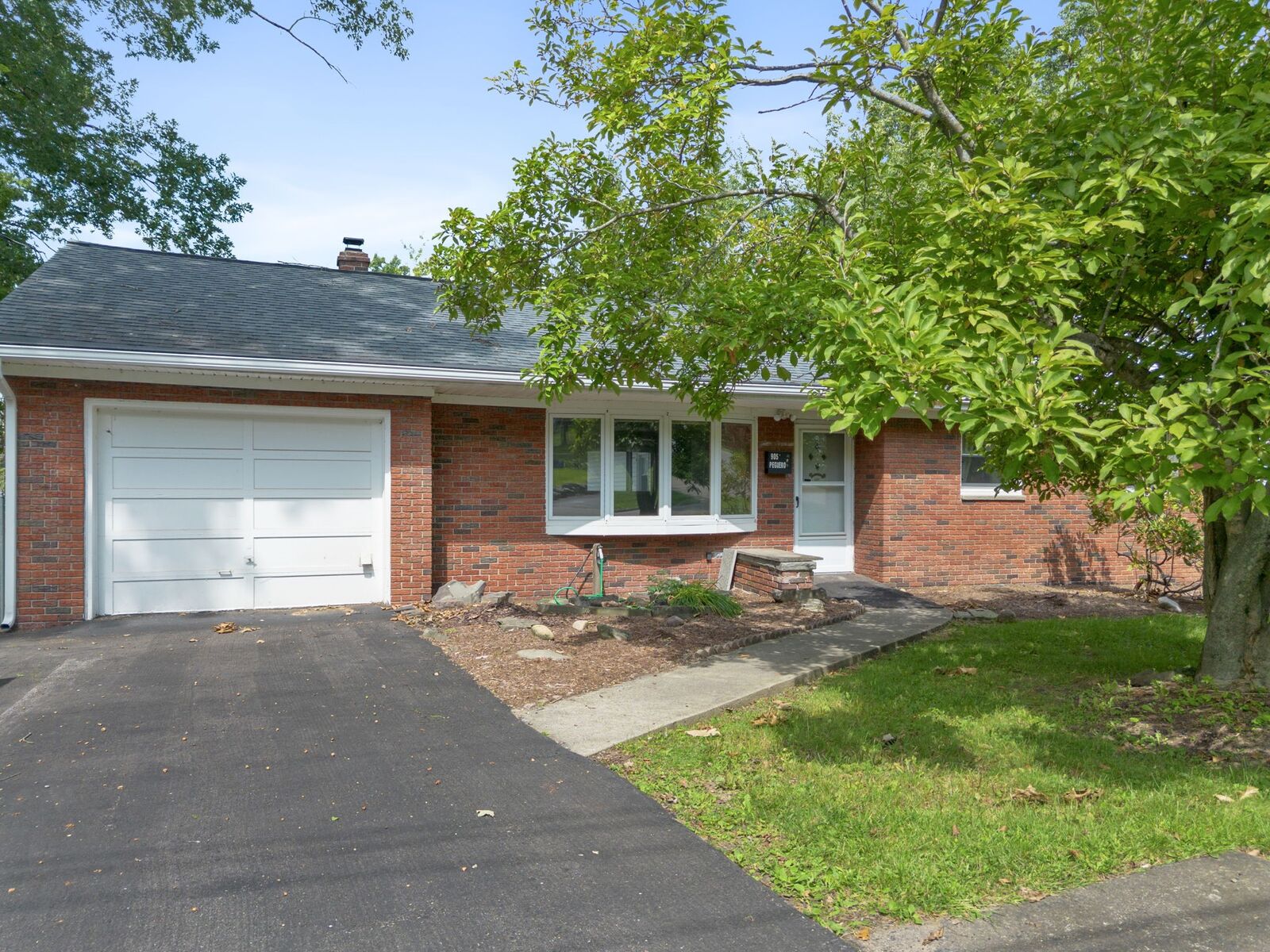 Property Photo:  905 Beechwood Ln  NY 13850 