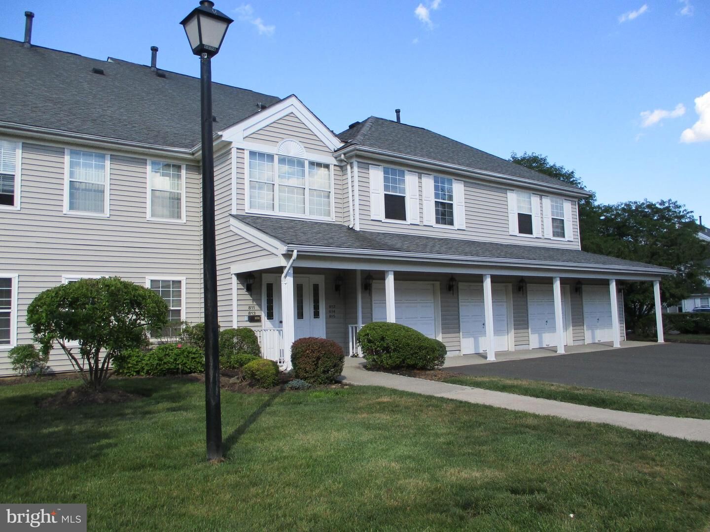 Property Photo: 814 Eagles Chase Eagles Chase Drive NJ 08648