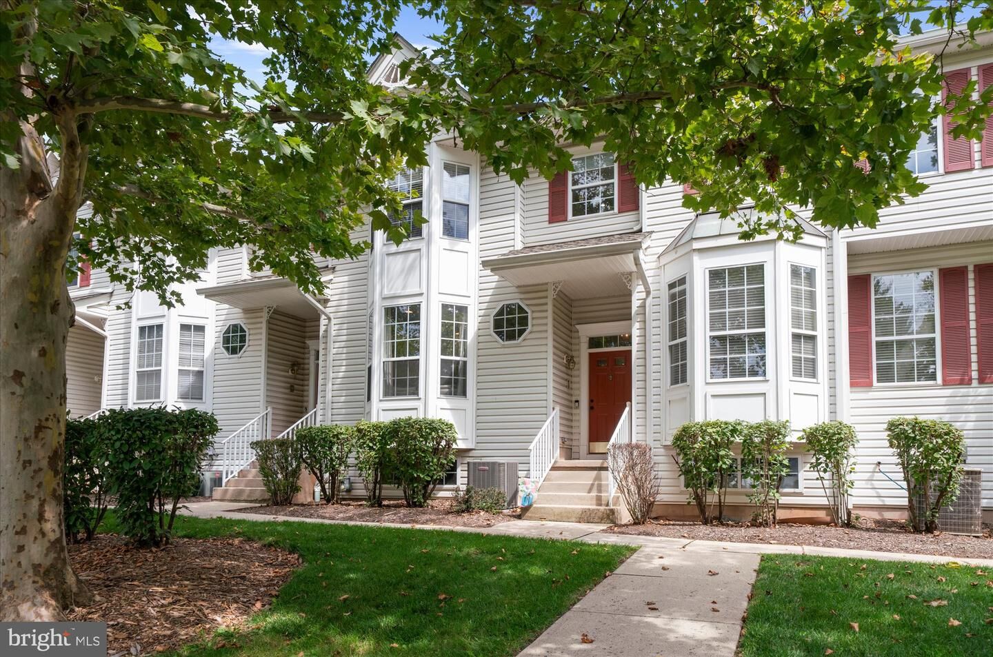 Property Photo:  45 Cummington Lane  NJ 08822 
