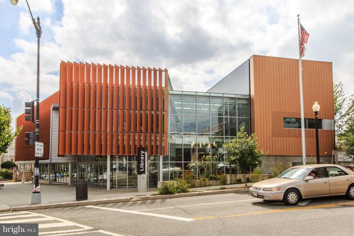 Property Photo:  4430 Grant Road NW  DC 20016 
