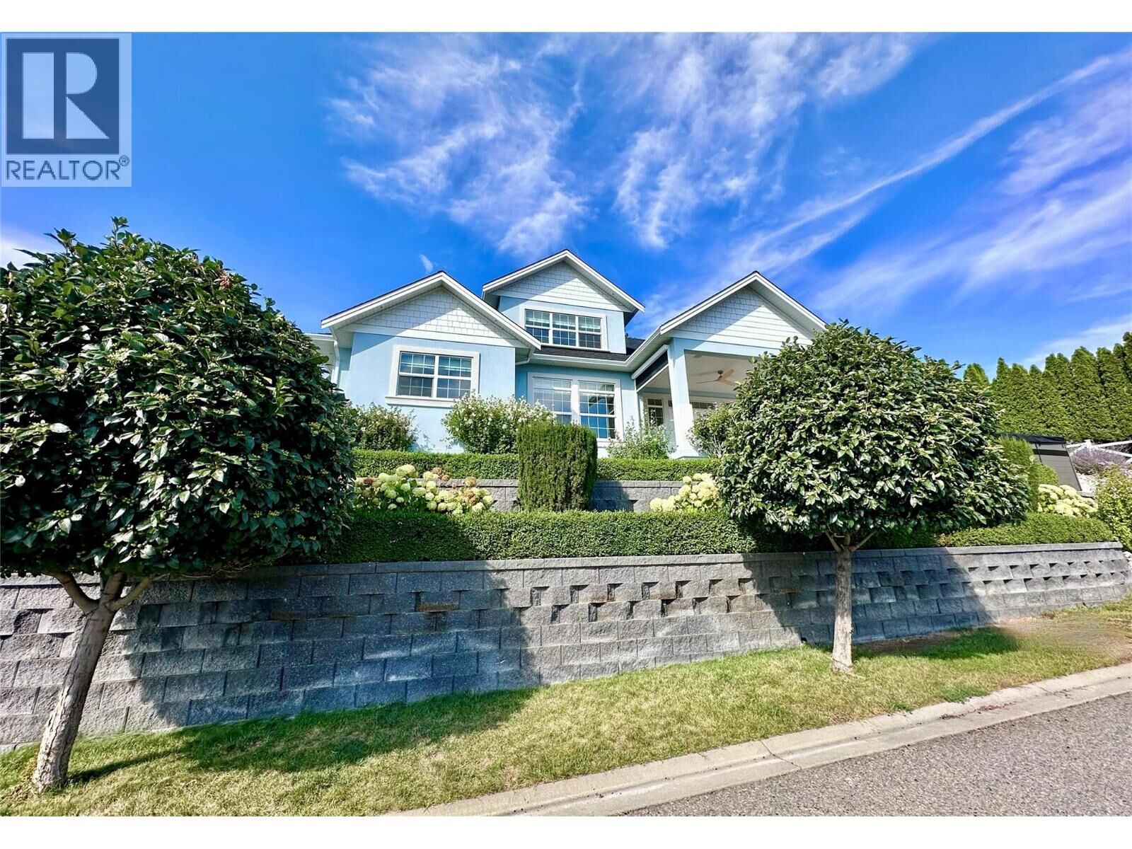 Property Photo:  3121 Thacker Drive 4  BC V1Z 1X6 