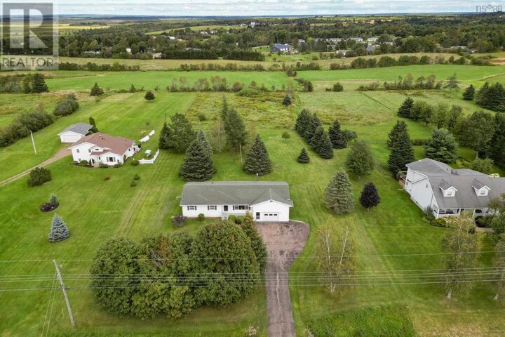 Property Photo: 125 Fox Ranch Road NS B4H 3Y3