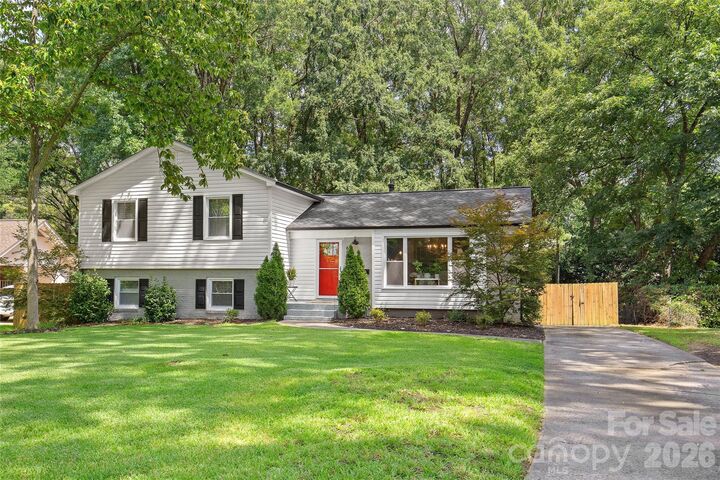 Property Photo:  6623 Long Meadow Road  NC 28210 