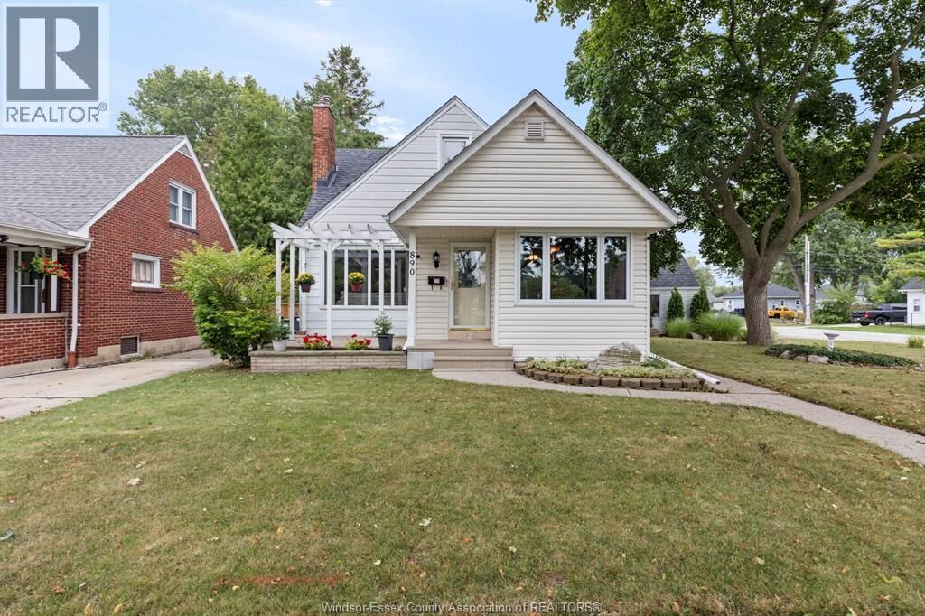 Property Photo:  890 Glidden  ON N8S 2N5 