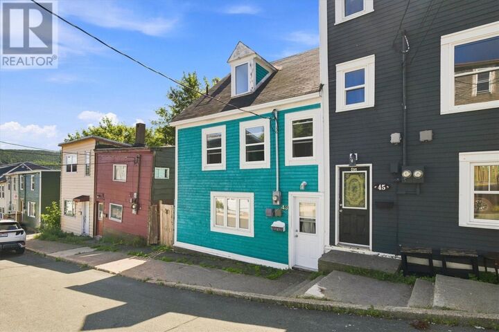 Property Photo:  43 Goodview Street  NL A1C 4G2 