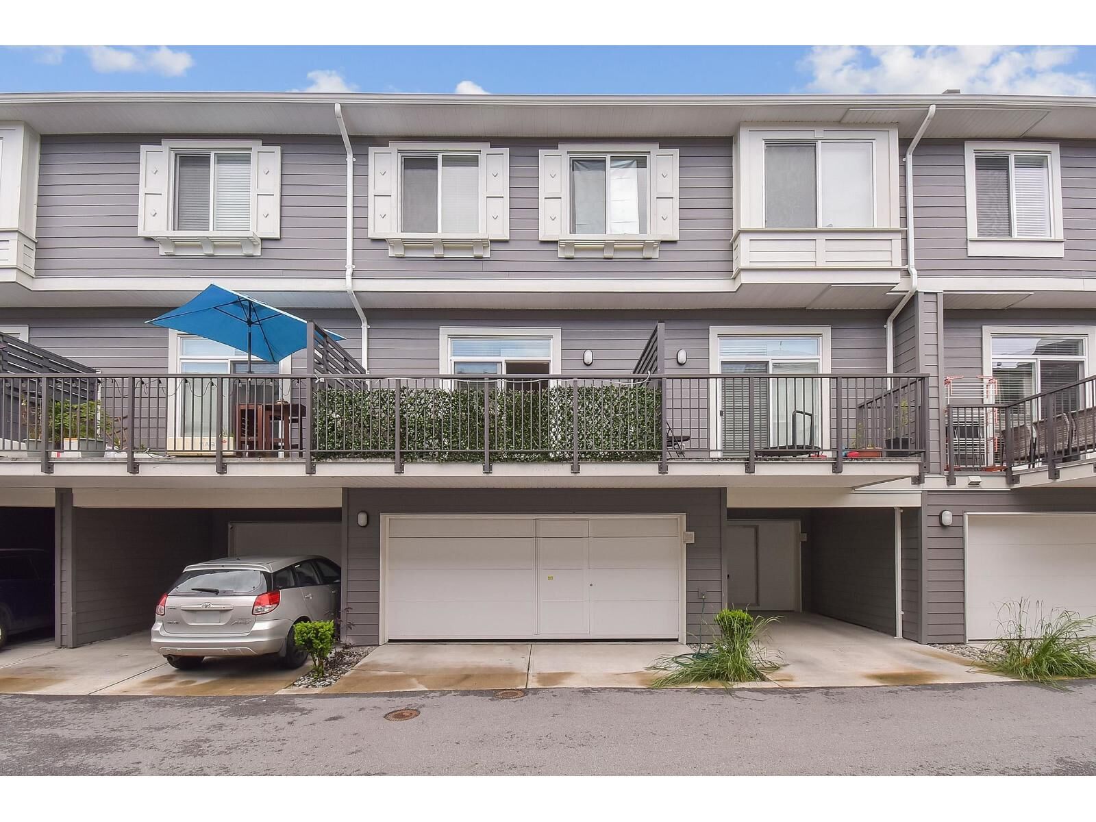 Property Photo:  15850 85 Avenue 39  BC V4N 6W2 