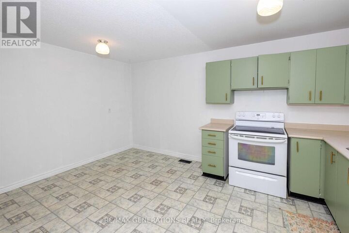 Property Photo:  481 Wentworth Crescent  ON P7A 7S7 
