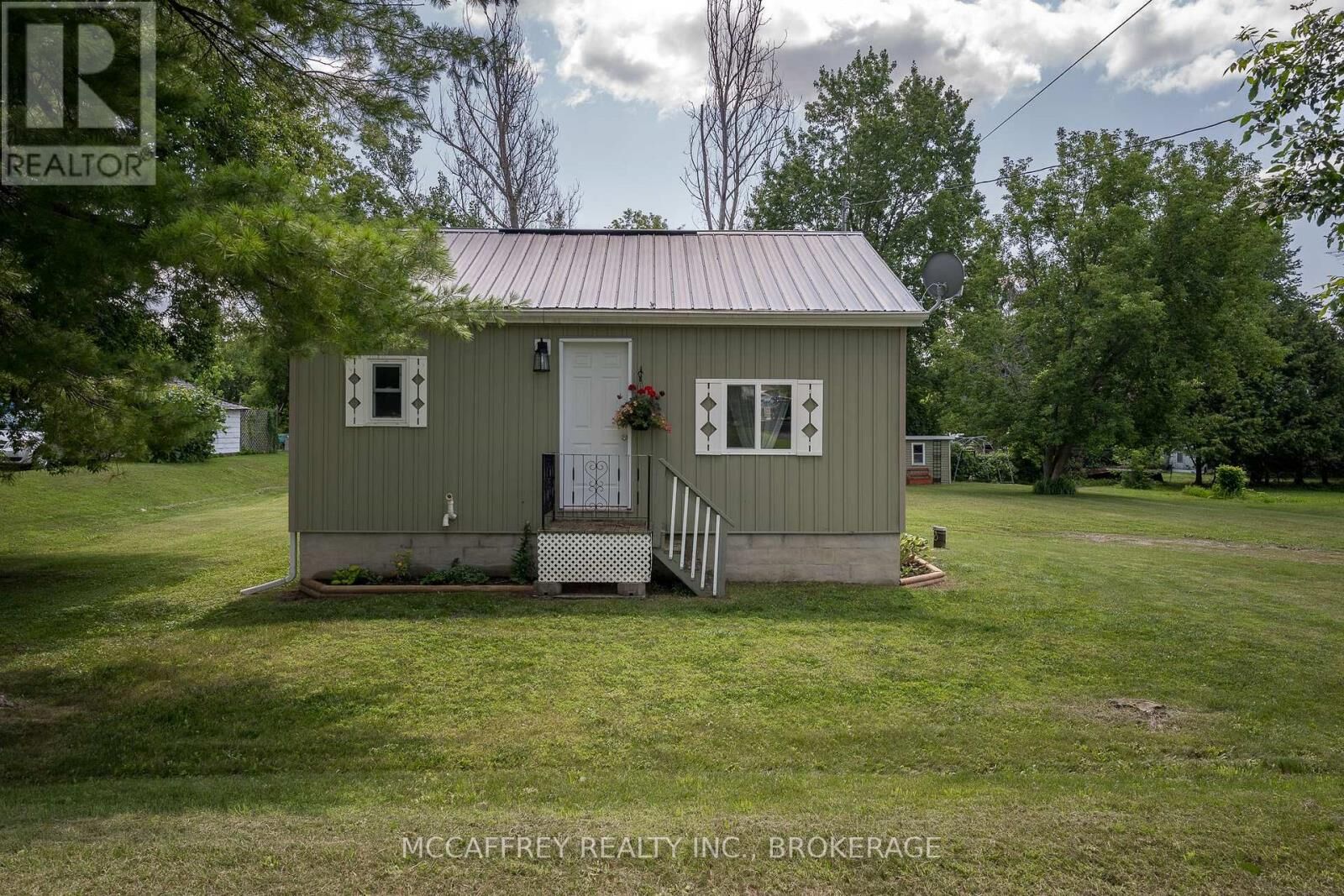 Property Photo:  2956 County Road 14  ON K0K 1Z0 