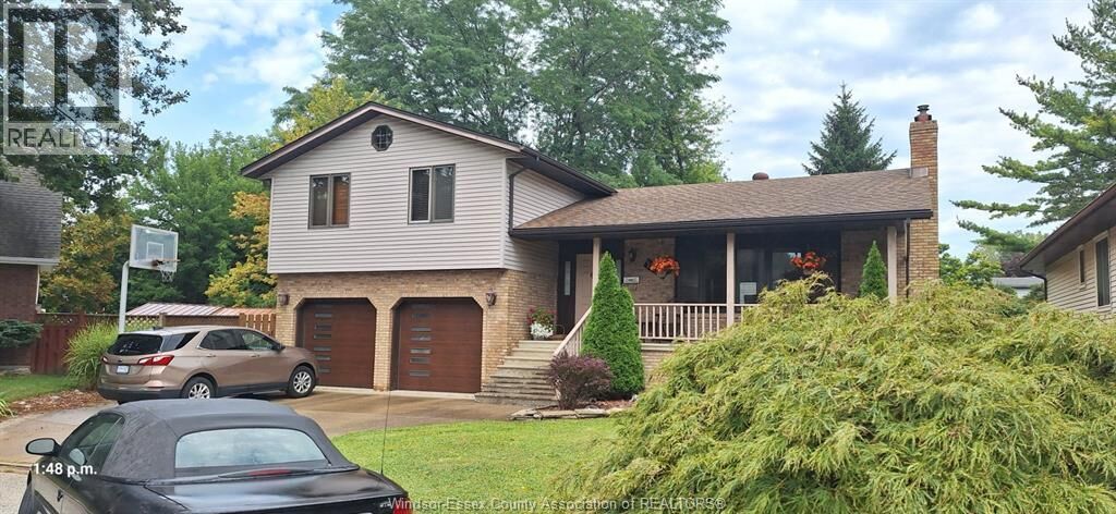 Property Photo:  1537 Rosati  ON N9J 2Z7 