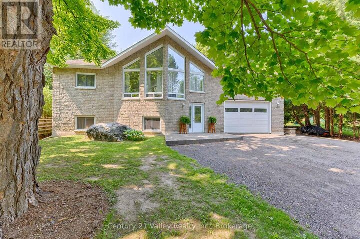 Property Photo:  1514 Whitton Road  ON K7V 3Z6 