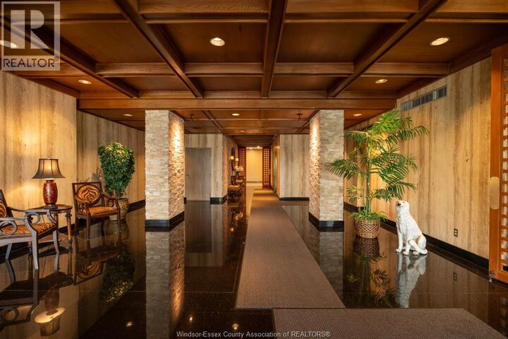 Property Photo:  5125 Riverside Drive East 204  ON N8S 4L8 