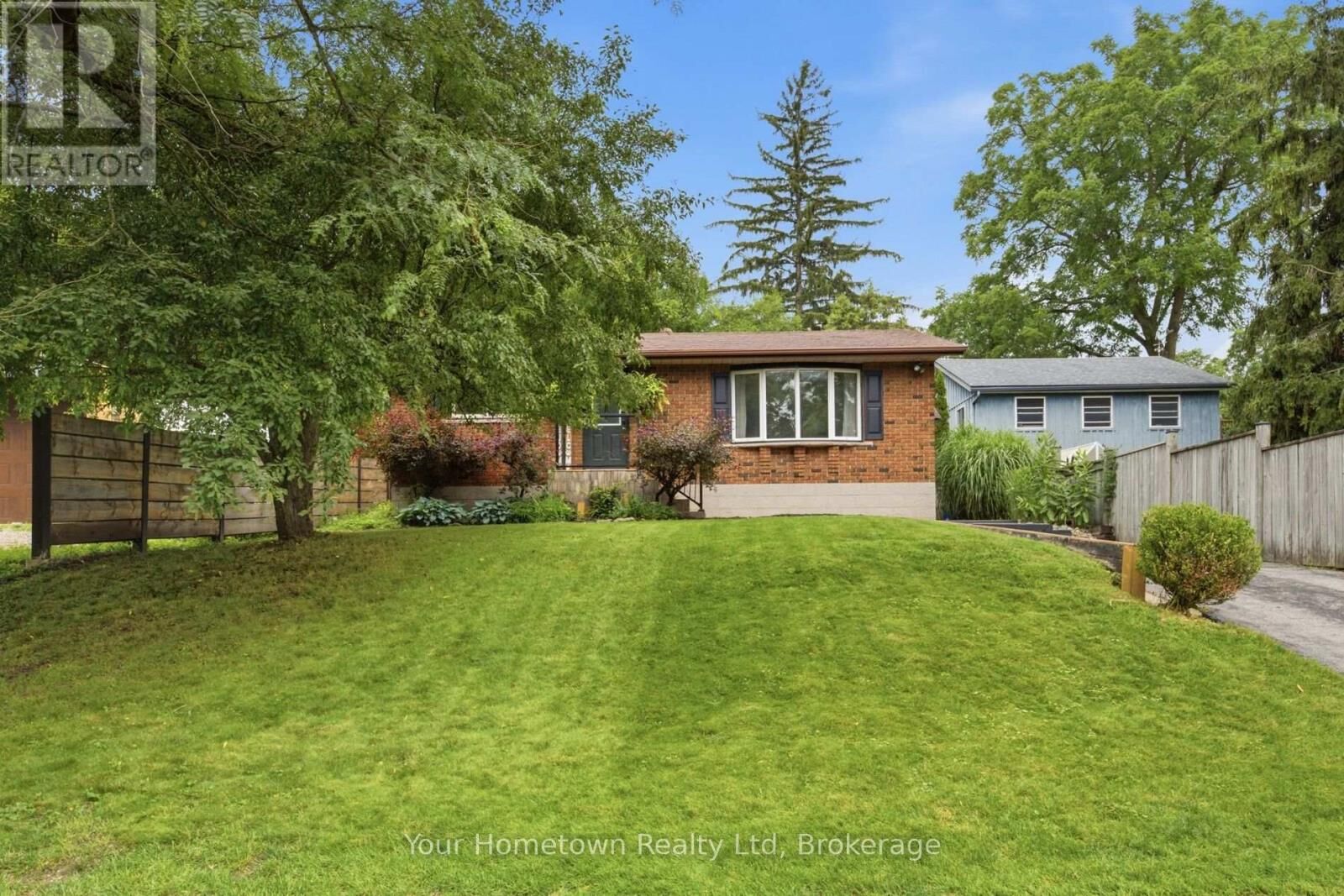 Property Photo:  575 Blair Street  ON N1M 1S5 