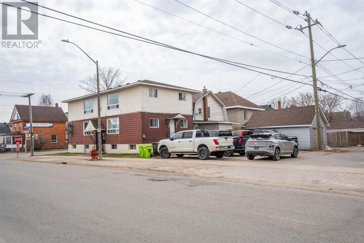 Property Photo:  104 Albert St  ON P6A 1B4 