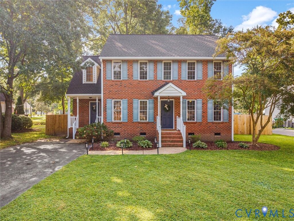 Property Photo:  103 N Macon Terrace  VA 23005 