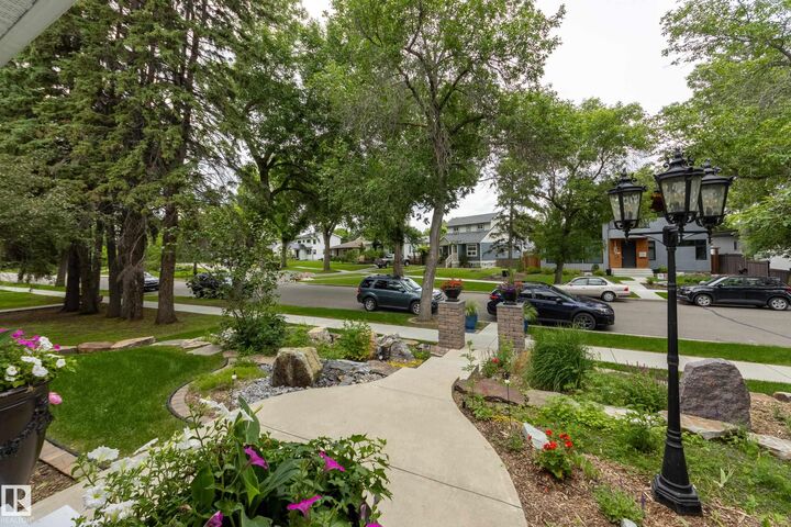 Property Photo:  11210 60 Street NW  AB T5W 3Y8 