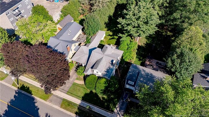 Property Photo:  320 University Avenue  NB E3B 4J1 