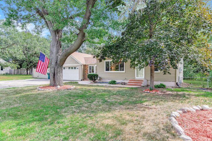 Property Photo:  8691 Van Buren Street NE  MN 55434 