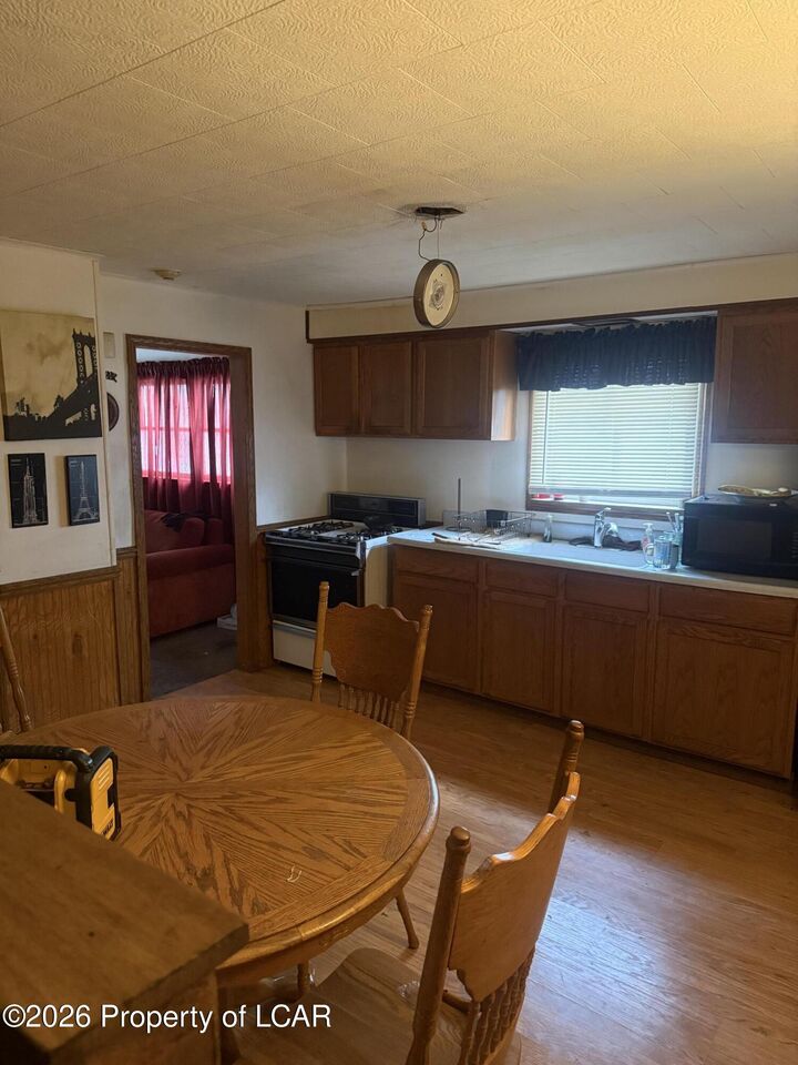 Property Photo: 425 S Empire Street PA 18702