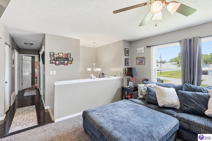 Property Photo:  128 Meadowlake Drive  KY 40160 