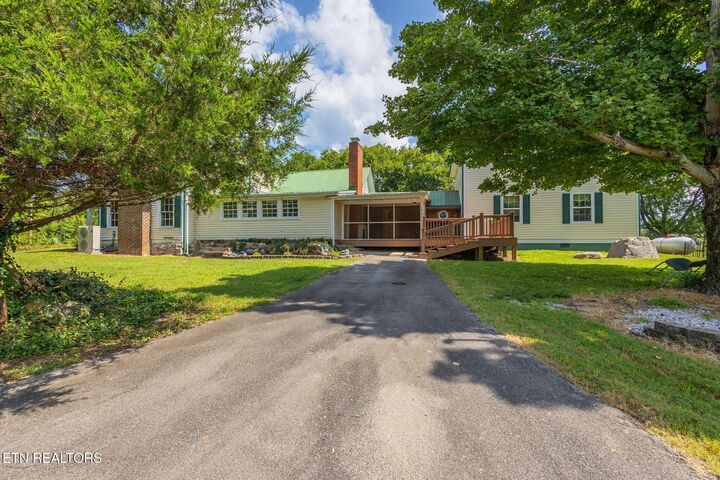 Property Photo:  748 Martin Mill Pike  TN 37853 