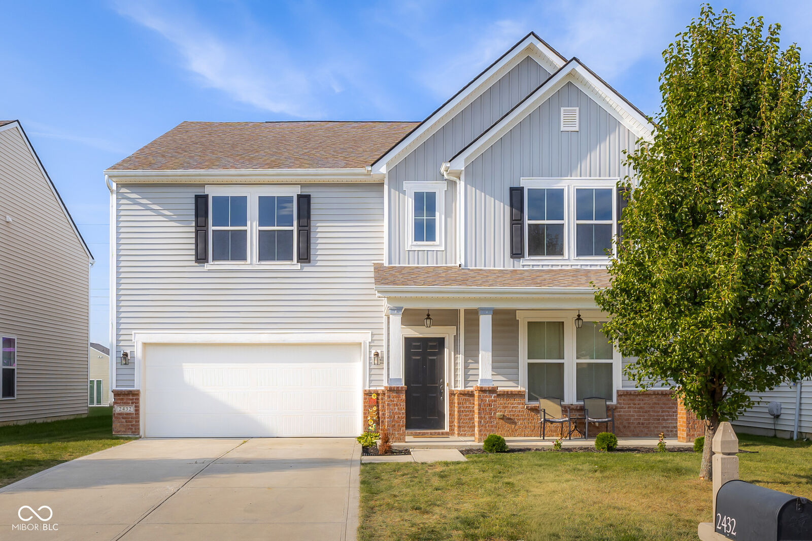 Property Photo: 2432 Creekland Drive IN 47201