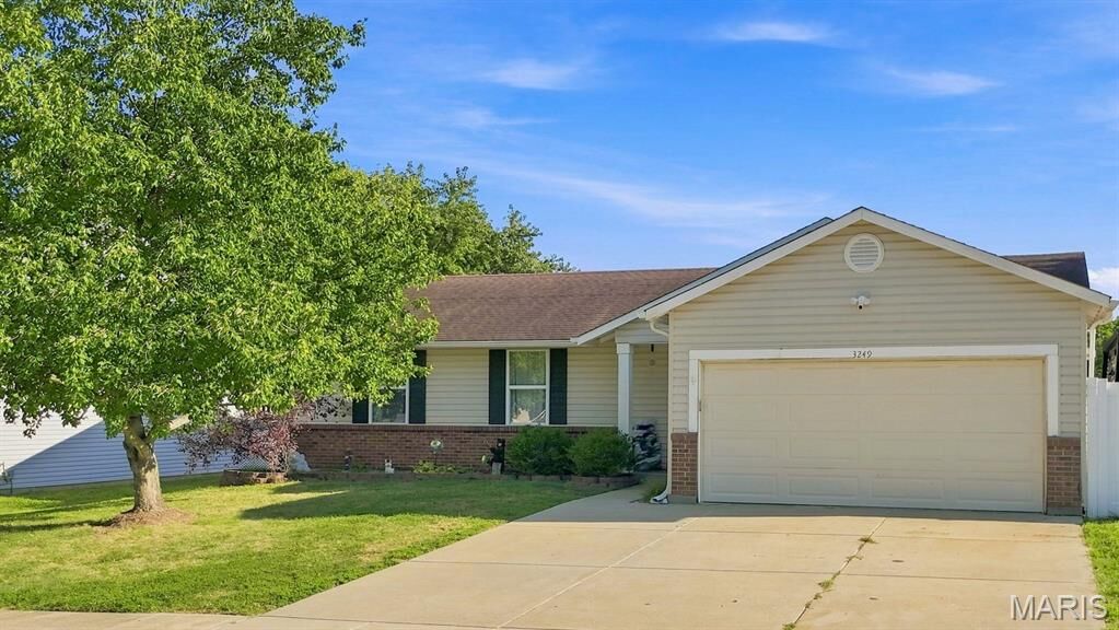 Property Photo: 3249 Windwood Trails Drive MO 63303