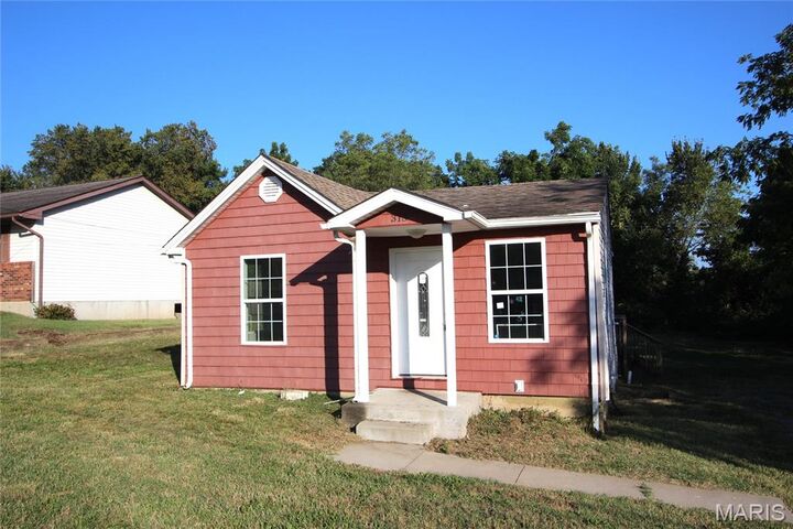 Property Photo: 313 Edgewood Street MO 63601