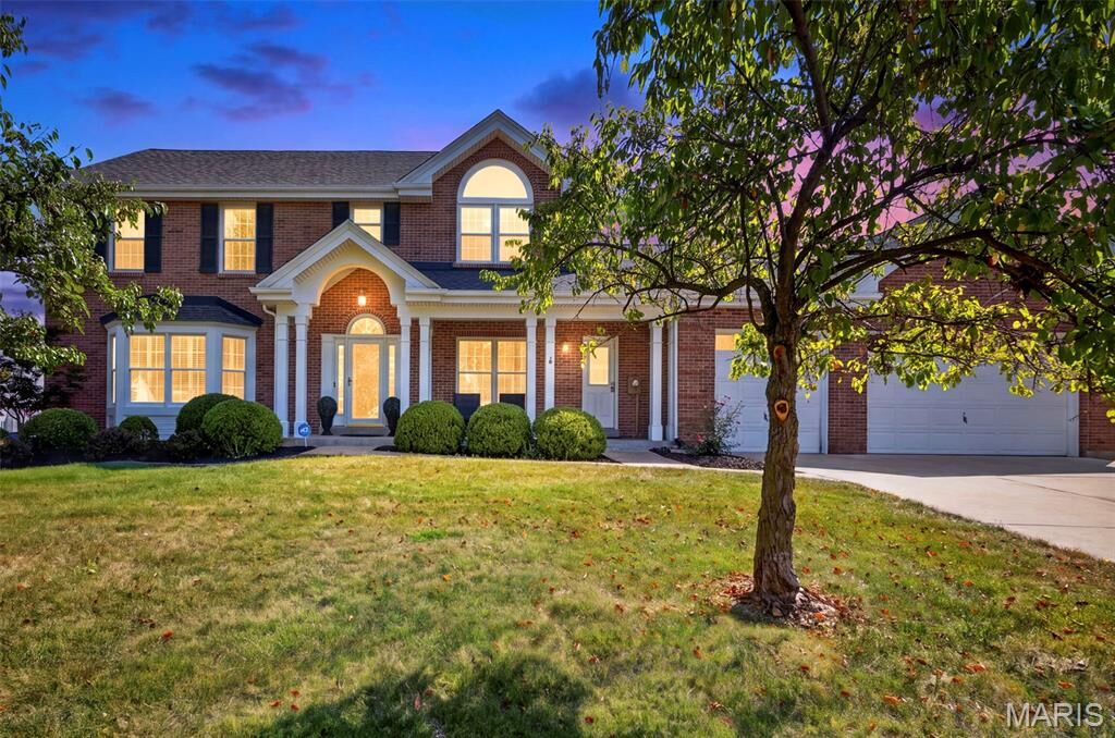 Property Photo:  847 Chancellor Heights Drive  MO 63011 
