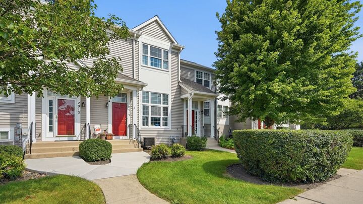 Property Photo:  2917 Shelly Lane 2917  IL 60504 