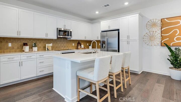 Property Photo:  1254 Thunderbolt Lane  CA 92376 