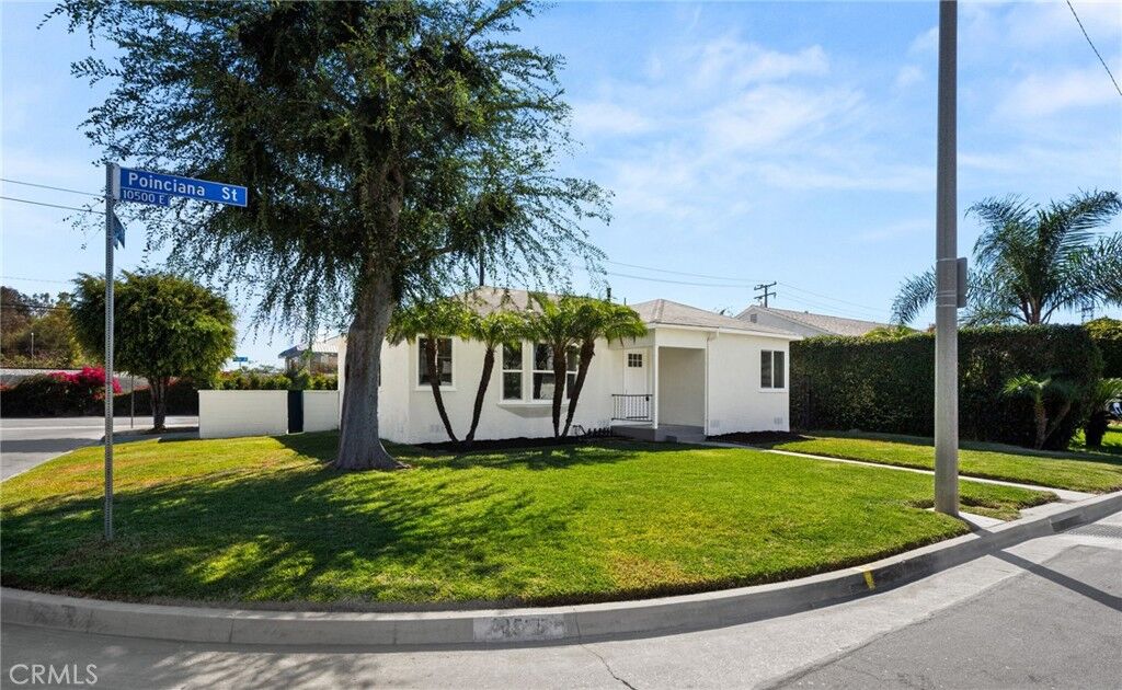 Property Photo:  10538 Poinciana  CA 90606 
