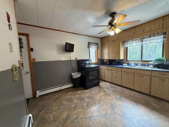 Property Photo: 541 Main Road ME 04475
