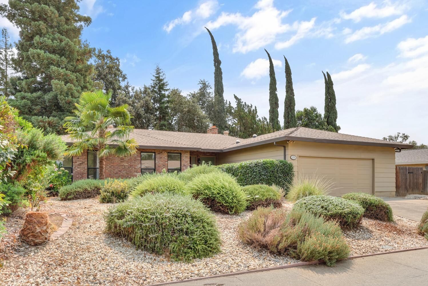 Property Photo: 1076 Sand Bar Circle CA 95608