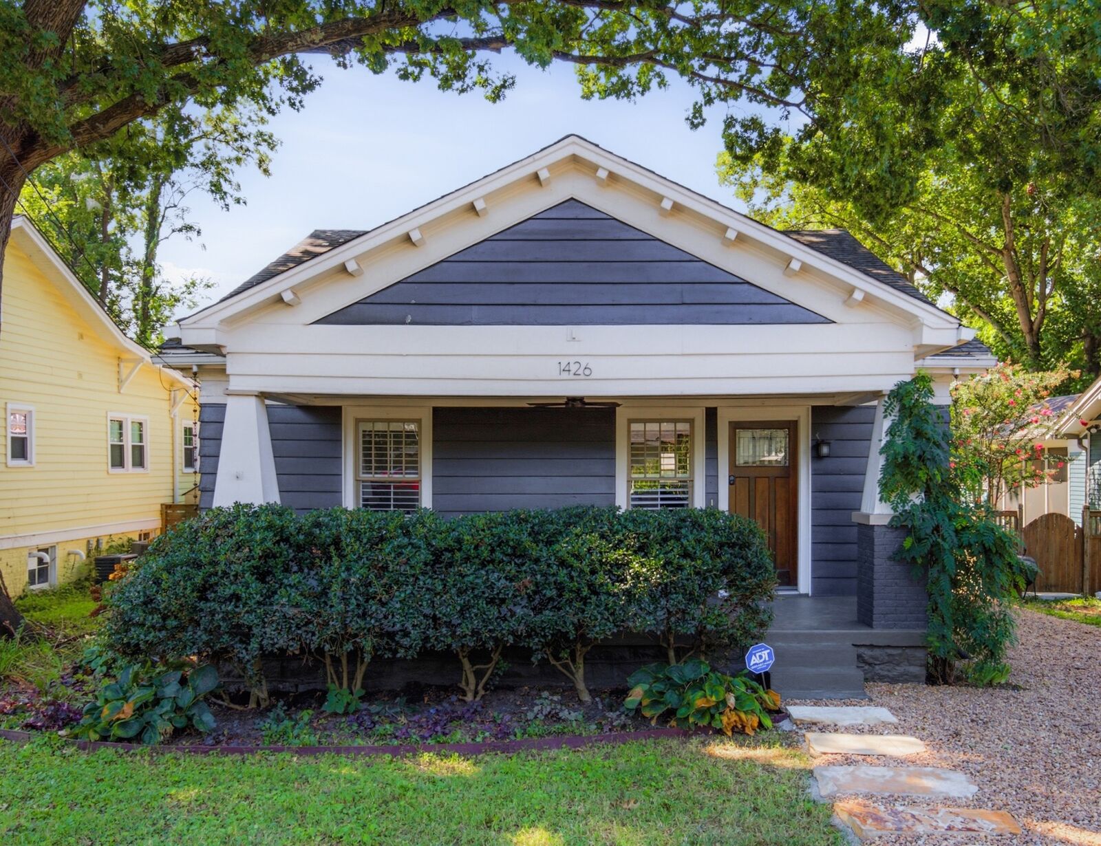 Property Photo:  1426 Greenwood Ave  TN 37206 