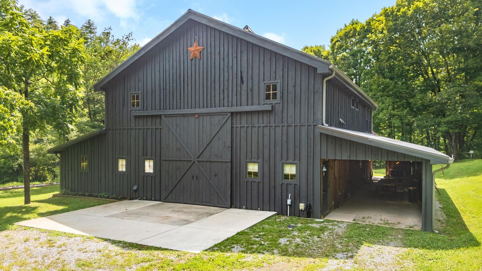 Property Photo:  118 Price Rd  TN 37369 