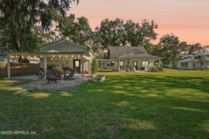 Property Photo:  1544 Community Point  FL 32003 