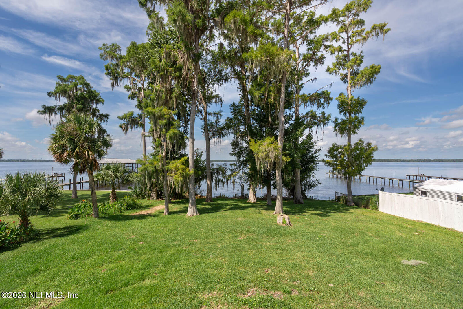 Property Photo:  109 St Johns Boulevard  FL 32131 
