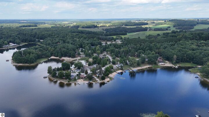 Property Photo:  9485 Stone Ledge Lake Drive  MI 49601 