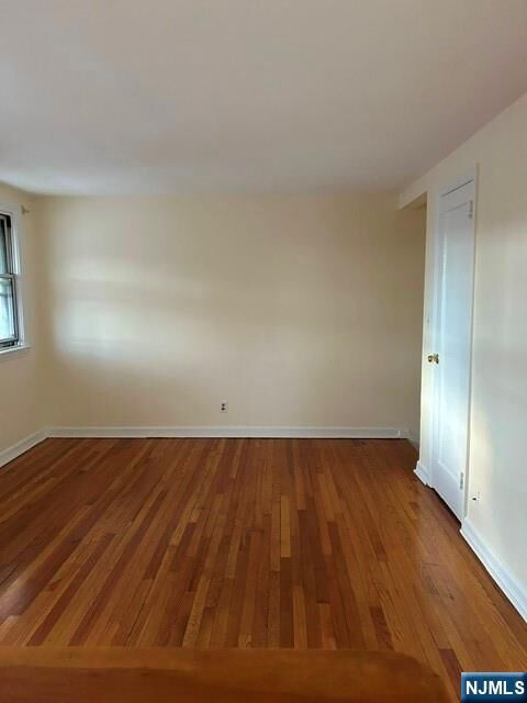 Property Photo:  395 Ridge Road P  NJ 07031 