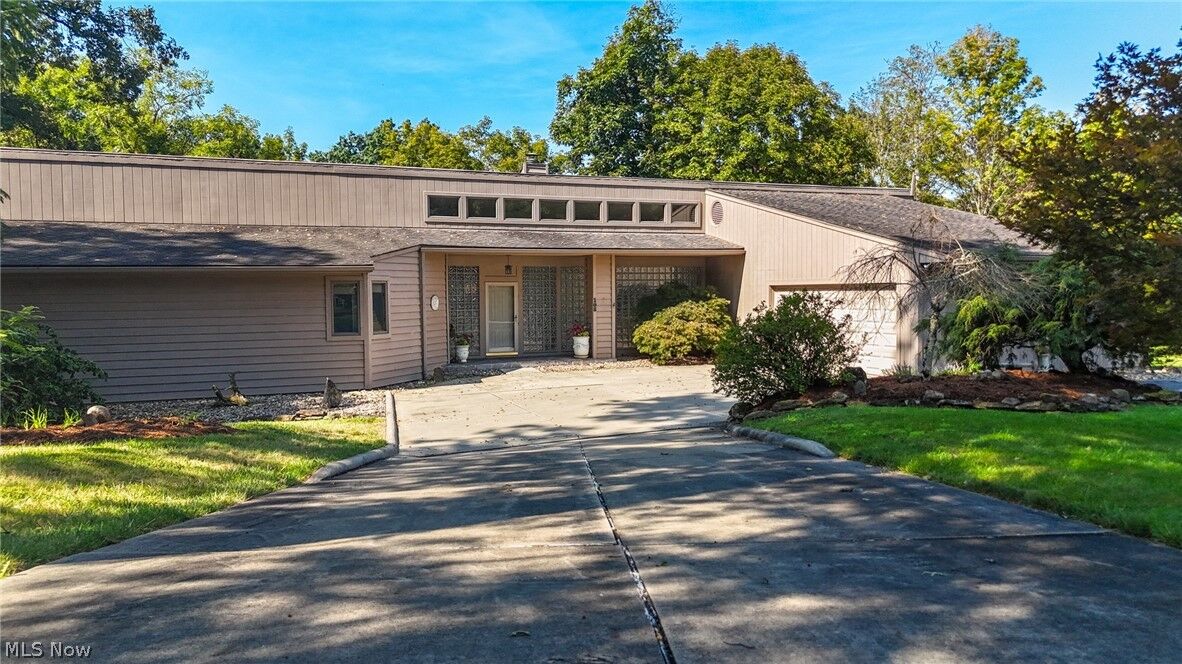 Property Photo:  108 Tecumseh Drive  OH 45750 