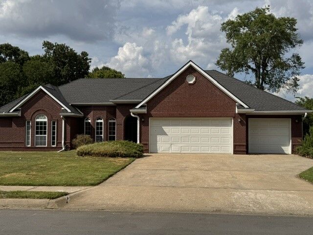 Property Photo: 2480 Cardinal Drive AR 72764