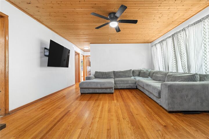 Property Photo: 603 S Clifford Street AR 72601